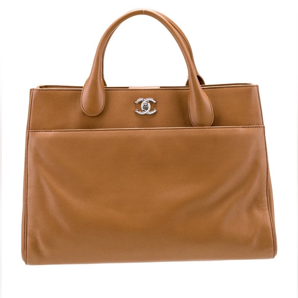 CHANEL TOTE AUTHENTIC